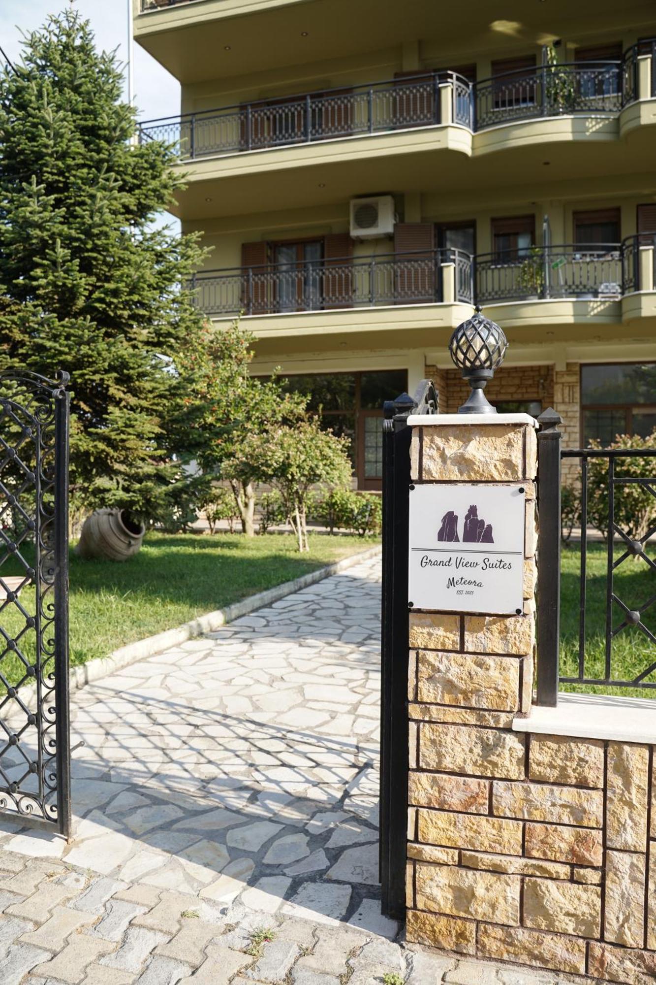 Grand View Suites Meteora Kalampáka Dış mekan fotoğraf